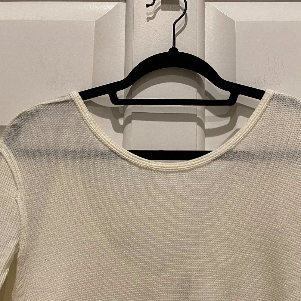 Free People waffle thermal Scoop Neck long sleeve shirt 16291 - Picture 2 of 8